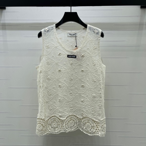 Meet the Posher Tops - MiuMiu Crochet Crew Neck Vest